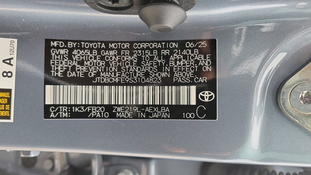 Used 2025 Toyota Corolla LE FWD image 23