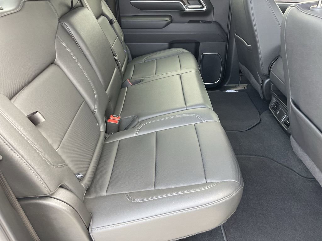Used 2024 GMC Sierra 2500 SLT image 27