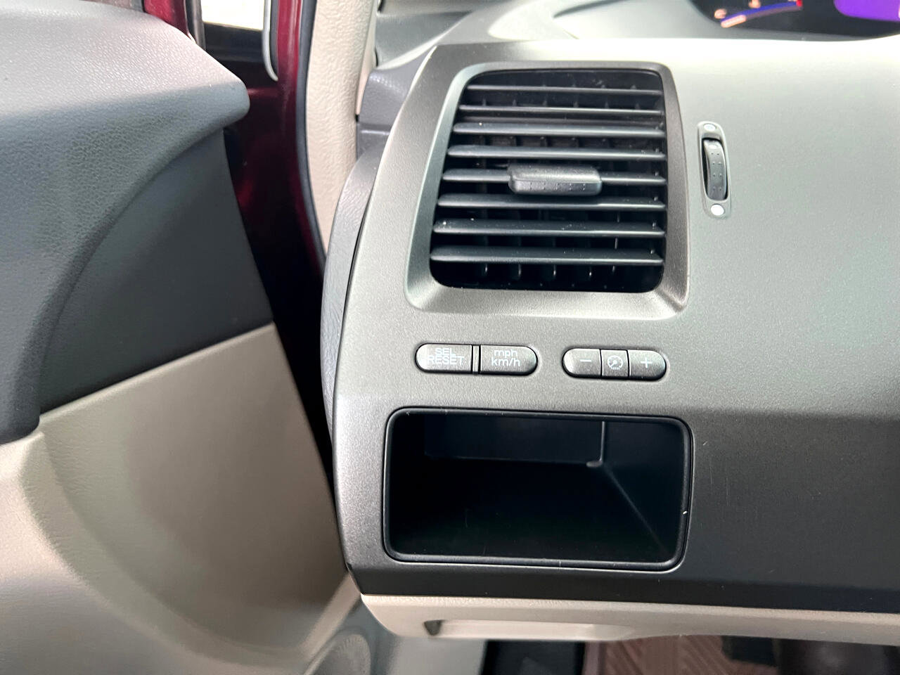 Used 2010 Honda Civic LX image 21