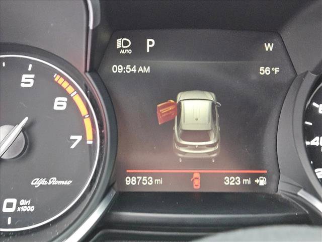 Used 2019 Alfa Romeo Stelvio image 10