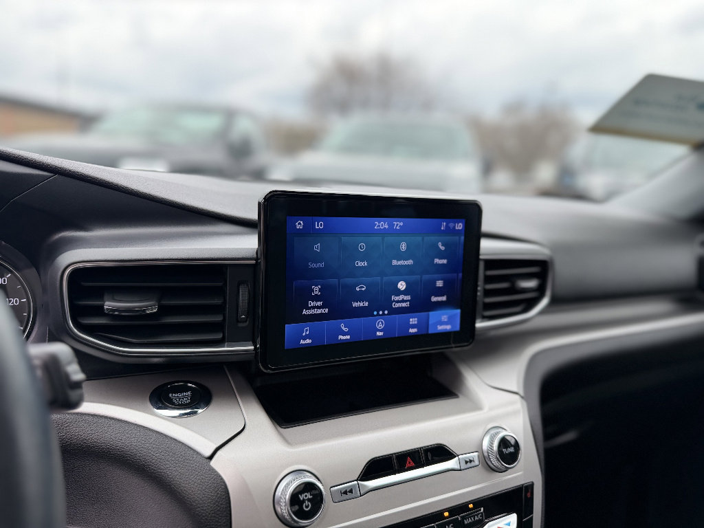 Certified 2022 Ford Explorer XLT w/ Equipment Group 202A image 20