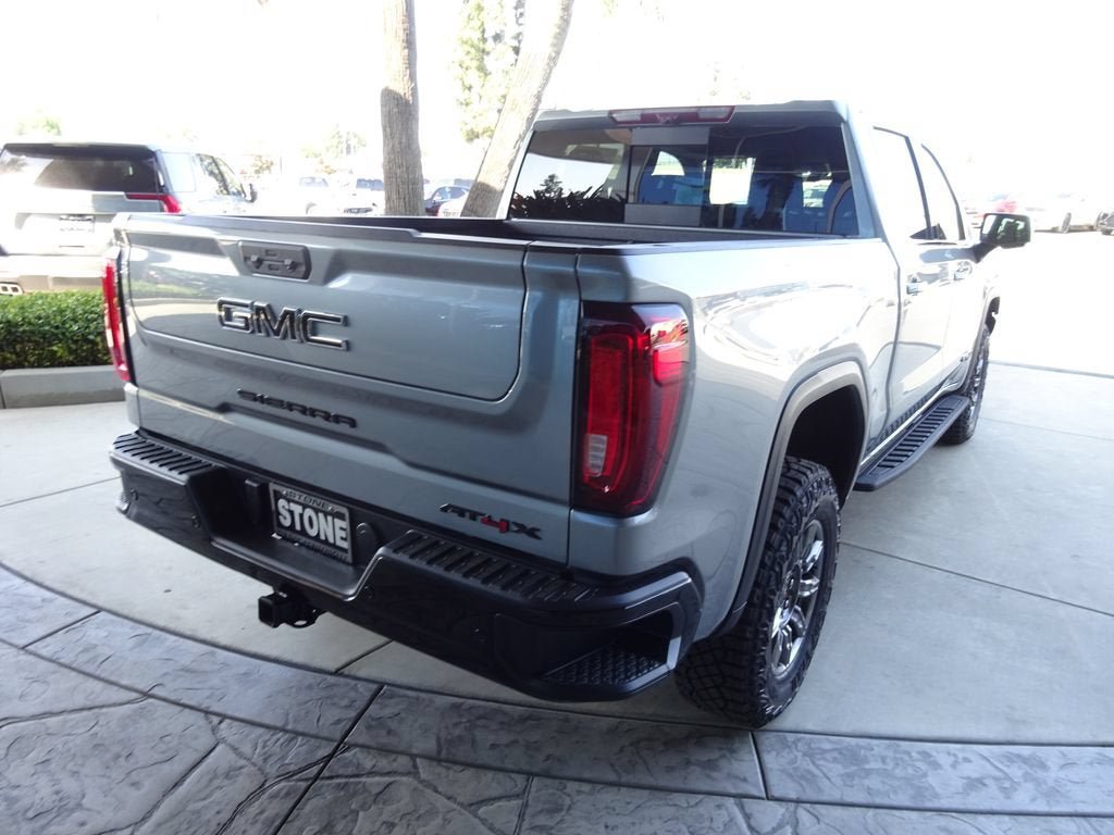 New 2026 GMC Sierra 1500 AT4X w/ LPO, Black Badging Package AWD/4WD image 10