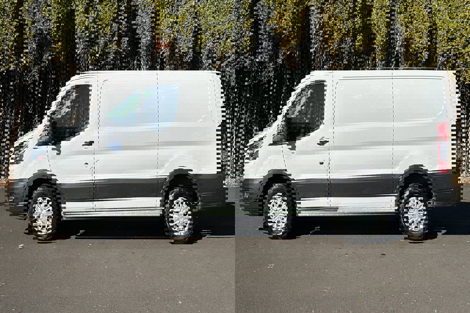 Used 2023 Ford Transit 250 Low Roof w/ Exterior Upgrade Package image 7