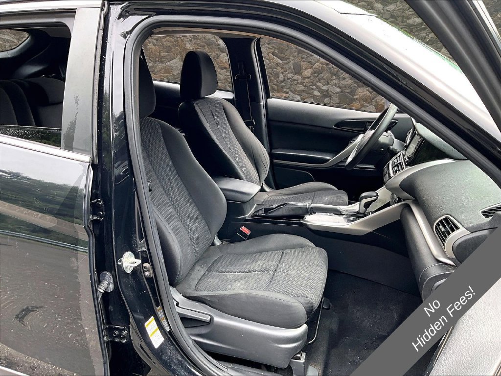 Used 2020 Mitsubishi Eclipse Cross ES FWD image 7