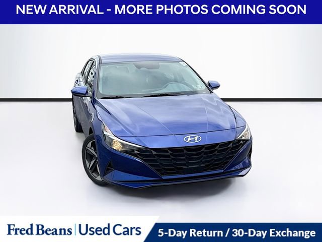 Used 2023 Hyundai Elantra SEL w/ Convenience Package image 10