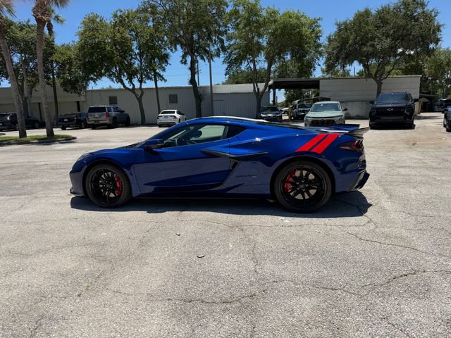 New 2027 Chevrolet Corvette Grand Sport w/ Z52 Sport Performance Package RWD image 6