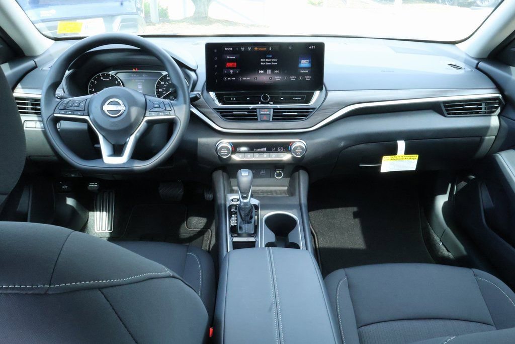 New 2025 Nissan Altima 2.5 SV w/ SV Special Edition Package image 6