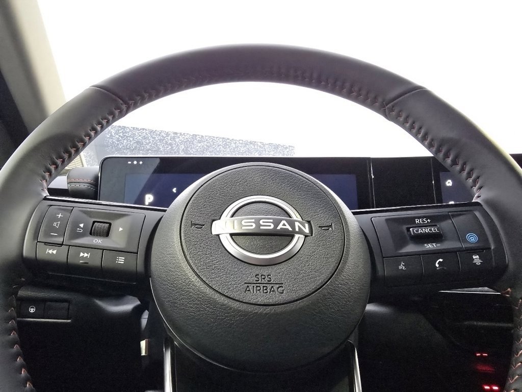 New 2026 Nissan Kicks SR w/ Cold Weather Package image 15