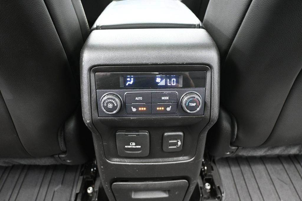 Used 2018 GMC Acadia Denali w/ Technology Package AWD/4WD image 36