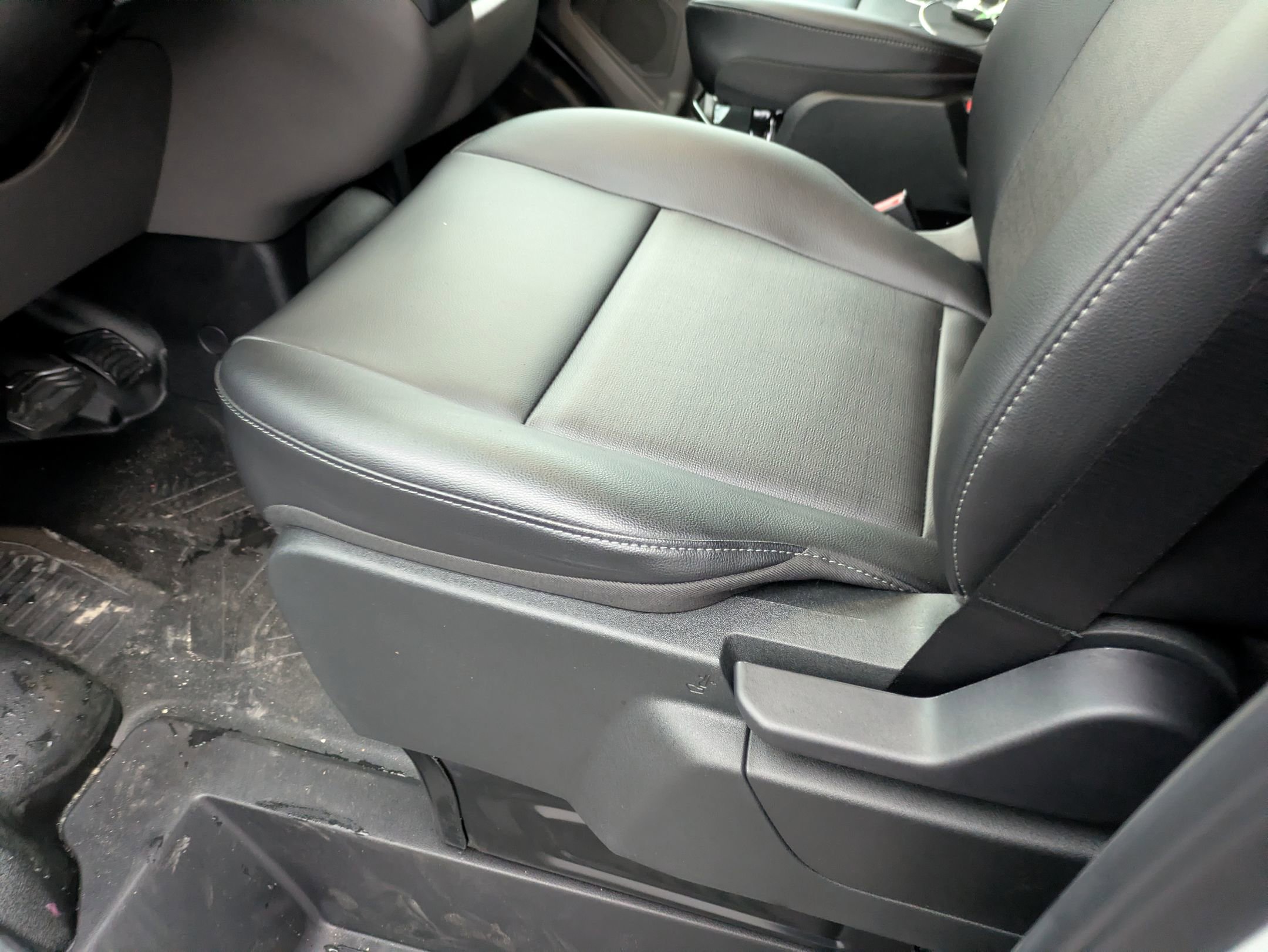 New 2026 Ford Transit 250 Low Roof w/ Load Area Protection Package image 12