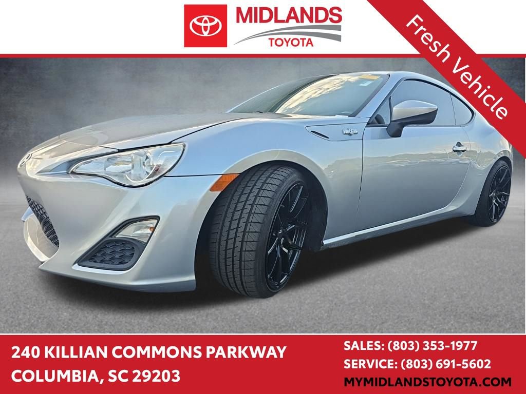 Used 2016 Scion FR-S RWD image 1