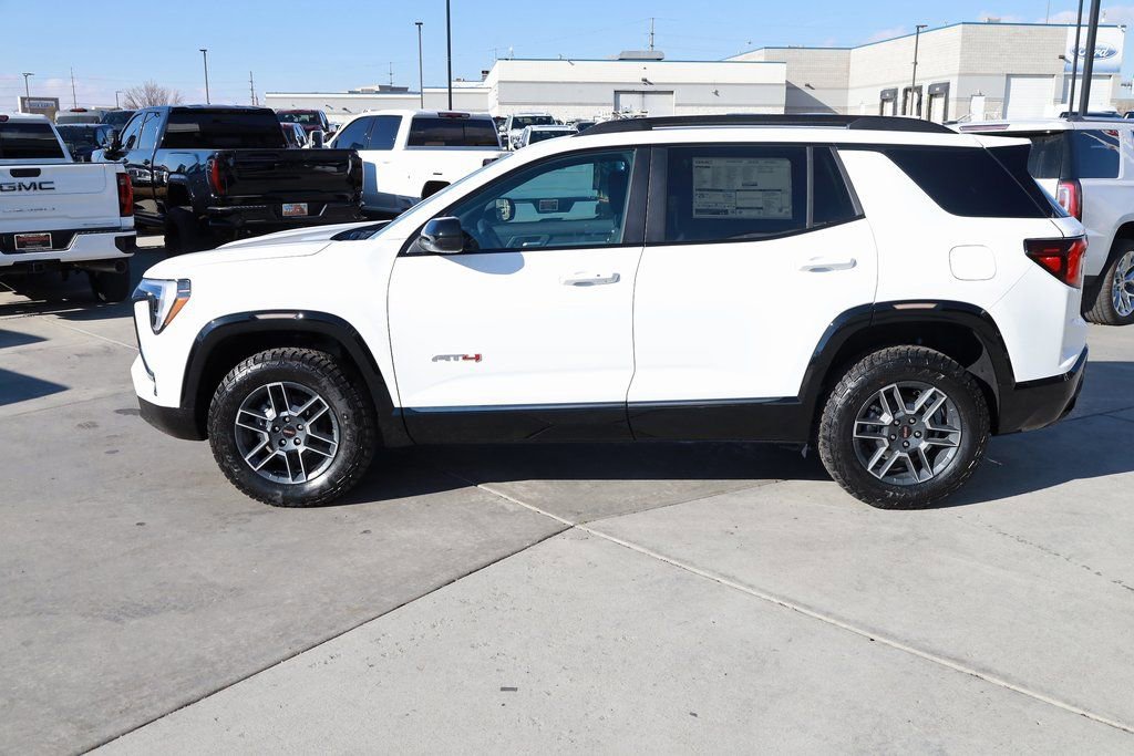 New 2026 GMC Terrain AT4 image 3