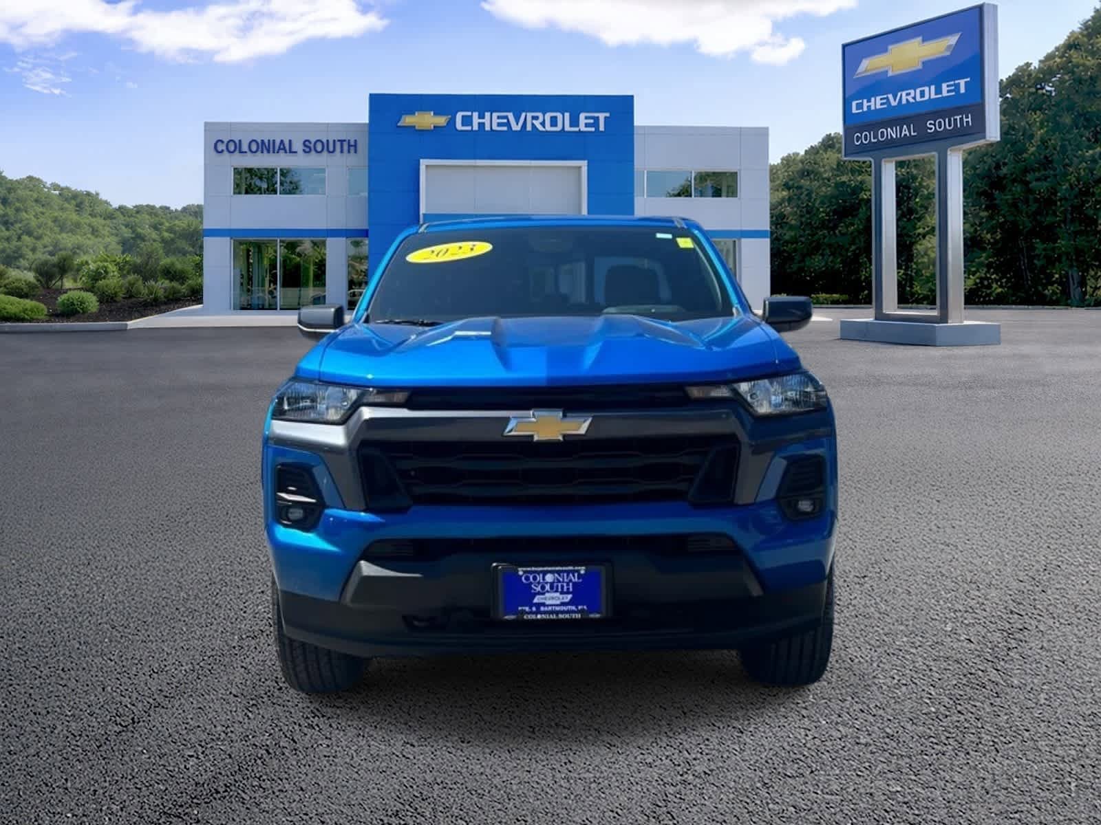 Certified 2023 Chevrolet Colorado LT w/ LT Convenience Package II AWD/4WD image 9