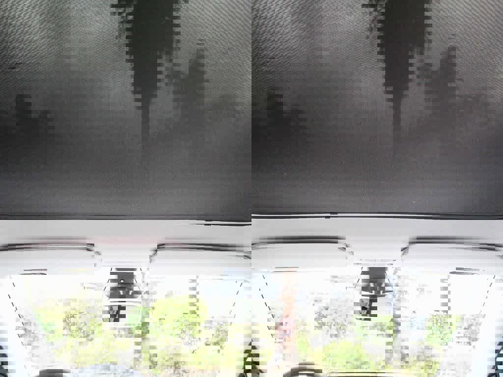 Used 2024 Tesla Model Y 2WD image 16