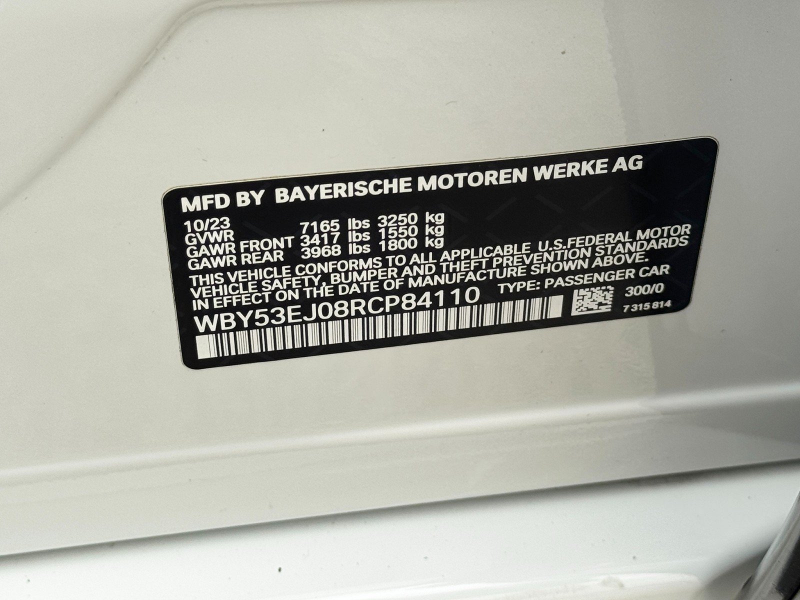 Used 2024 BMW i7 xDrive60 w/ Premium Package AWD/4WD image 54