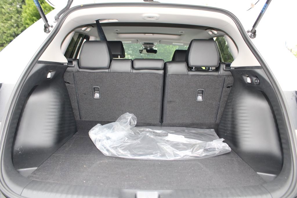 Certified 2026 Honda HR-V EX-L image 30