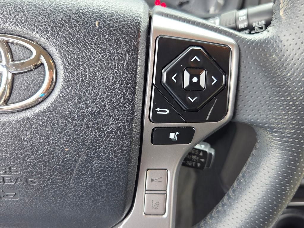 Used 2021 Toyota 4Runner SR5 Premium w/ Moonroof Package image 26