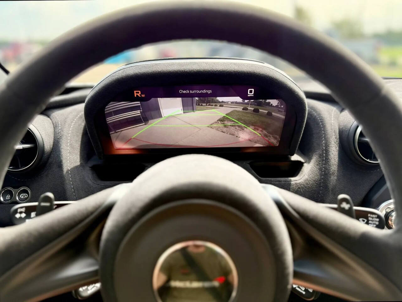 Used 2018 McLaren 720S RWD image 12