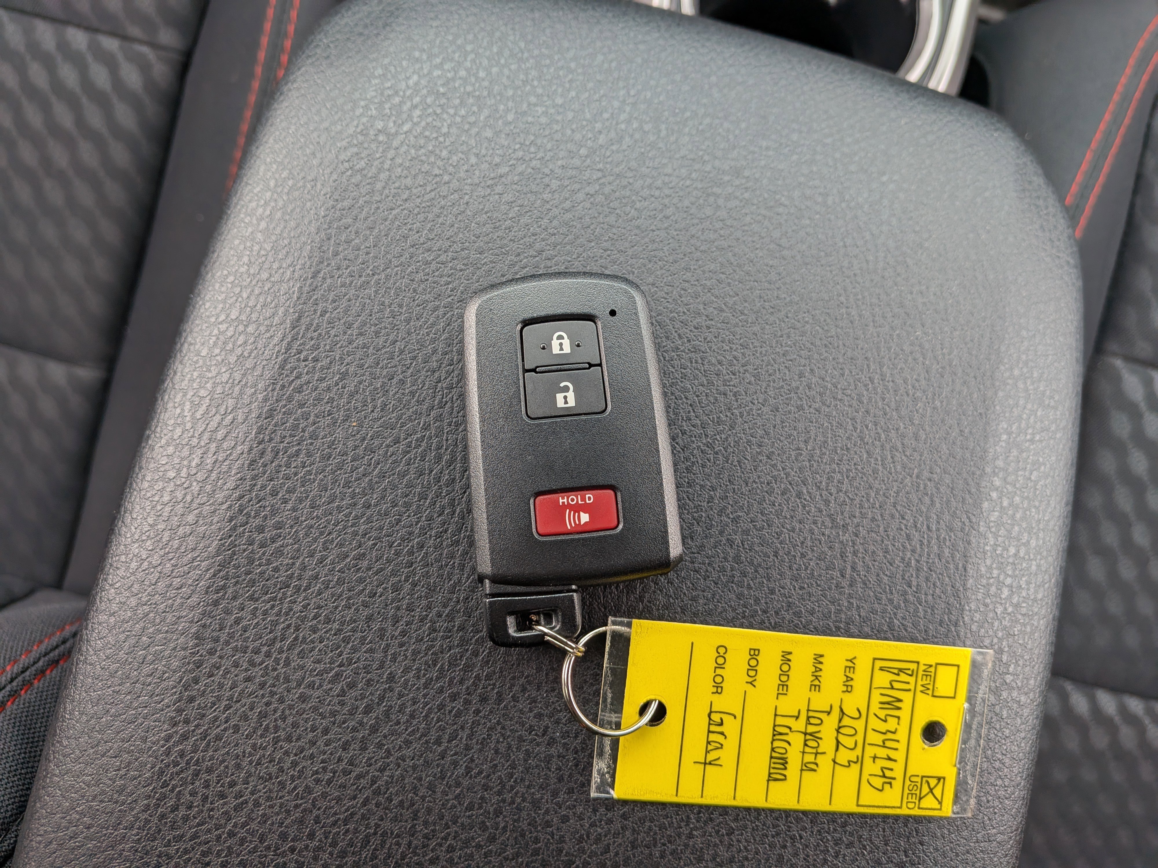 Used 2023 Toyota Tacoma SR5 AWD/4WD image 37