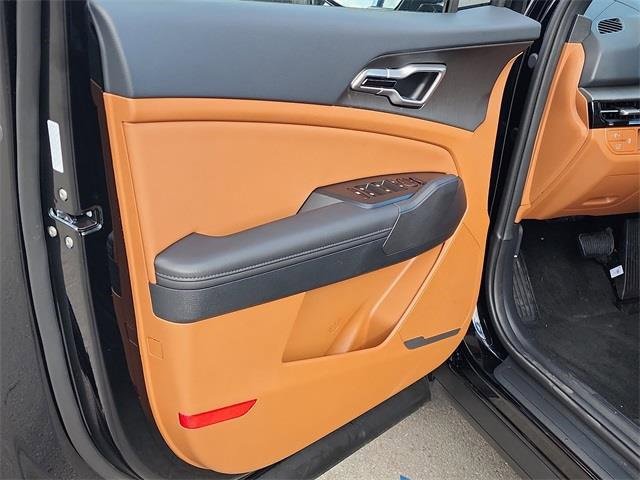 New 2026 Kia Sportage X-Line w/ X-Line Premium Package image 11