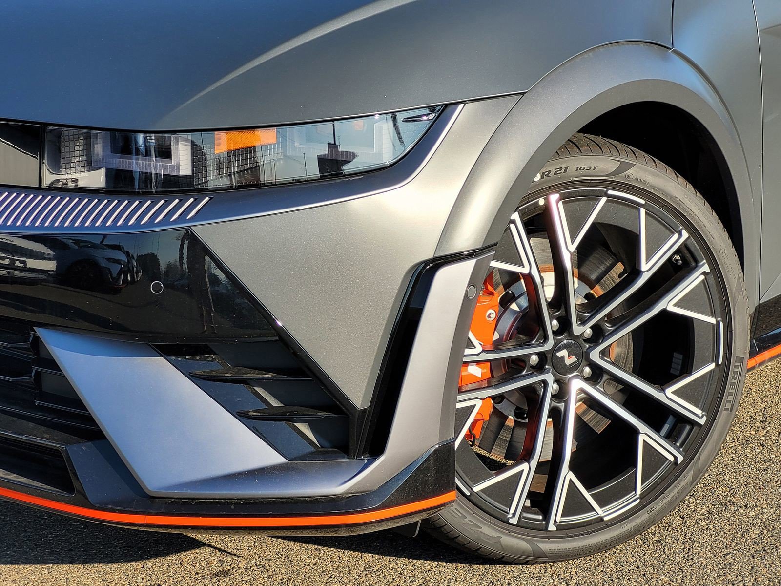 New 2025 Hyundai Ioniq 5 N image 11