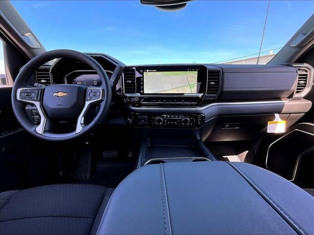 New 2026 Chevrolet Silverado 2500 LT w/ Safety Package AWD/4WD image 11