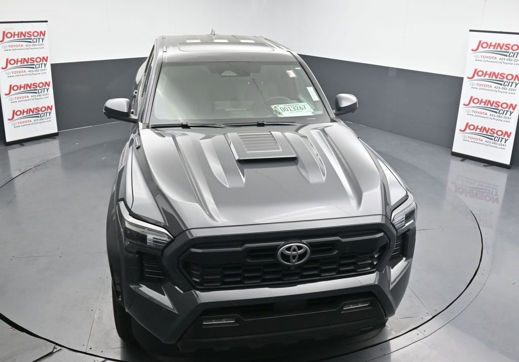 Used 2025 Toyota Tacoma TRD Sport w/ TRD Sport Premium Package AWD/4WD image 11