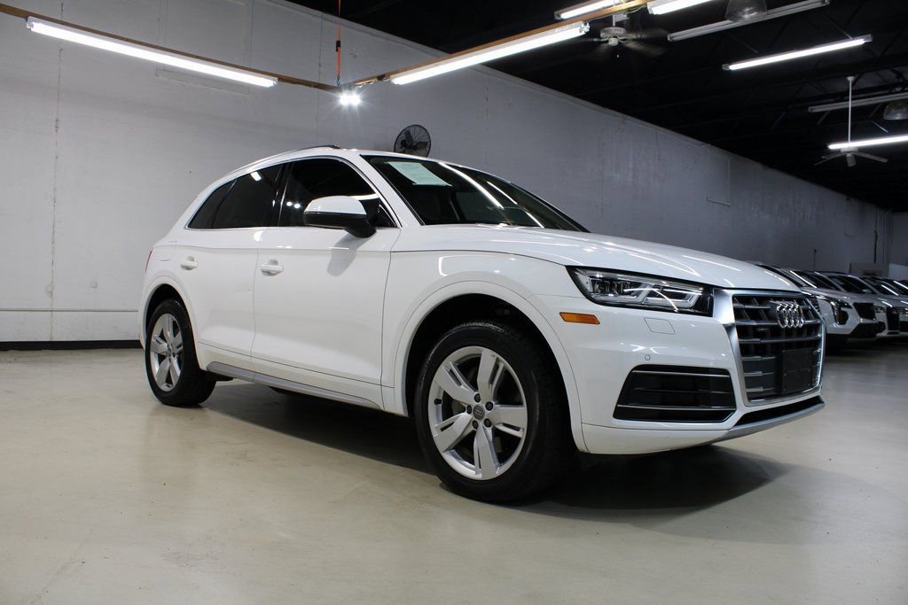 Used 2019 Audi Q5 2.0T Premium Plus w/ Premium Plus Package image 2