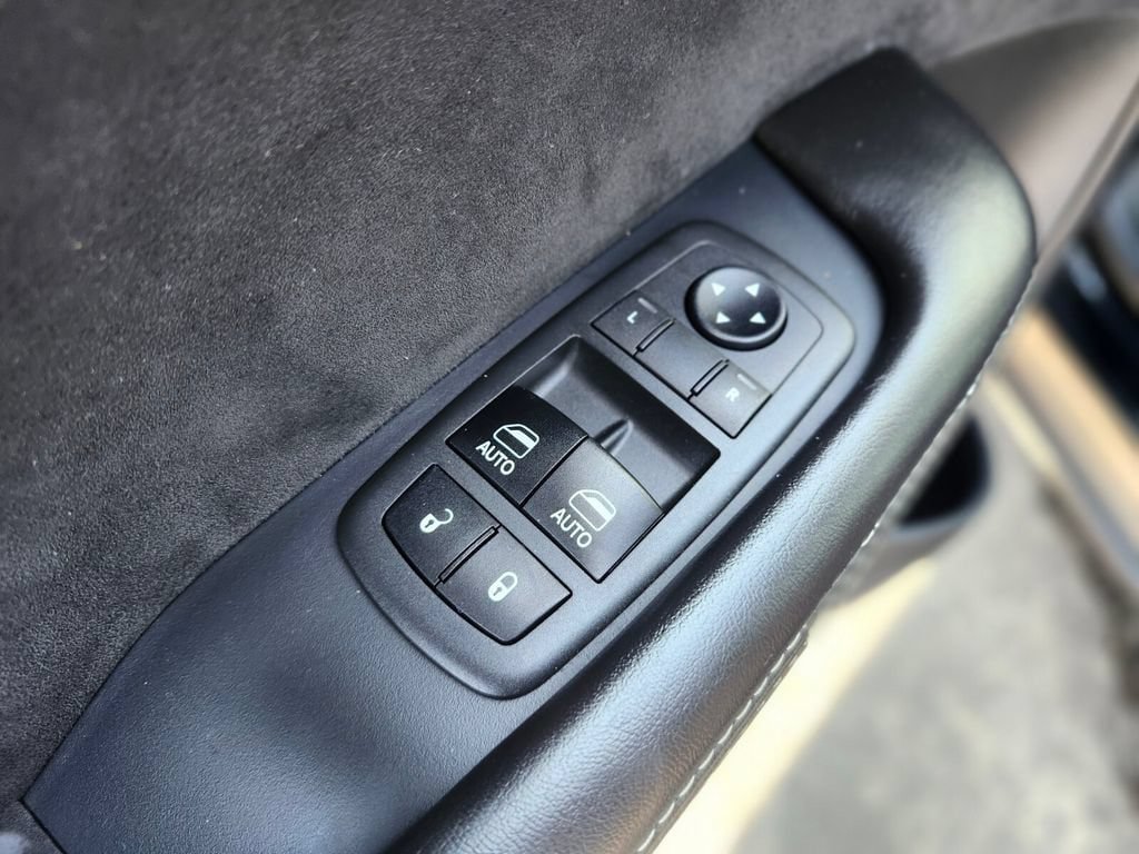 Used 2018 Dodge Challenger SRT Demon RWD image 11