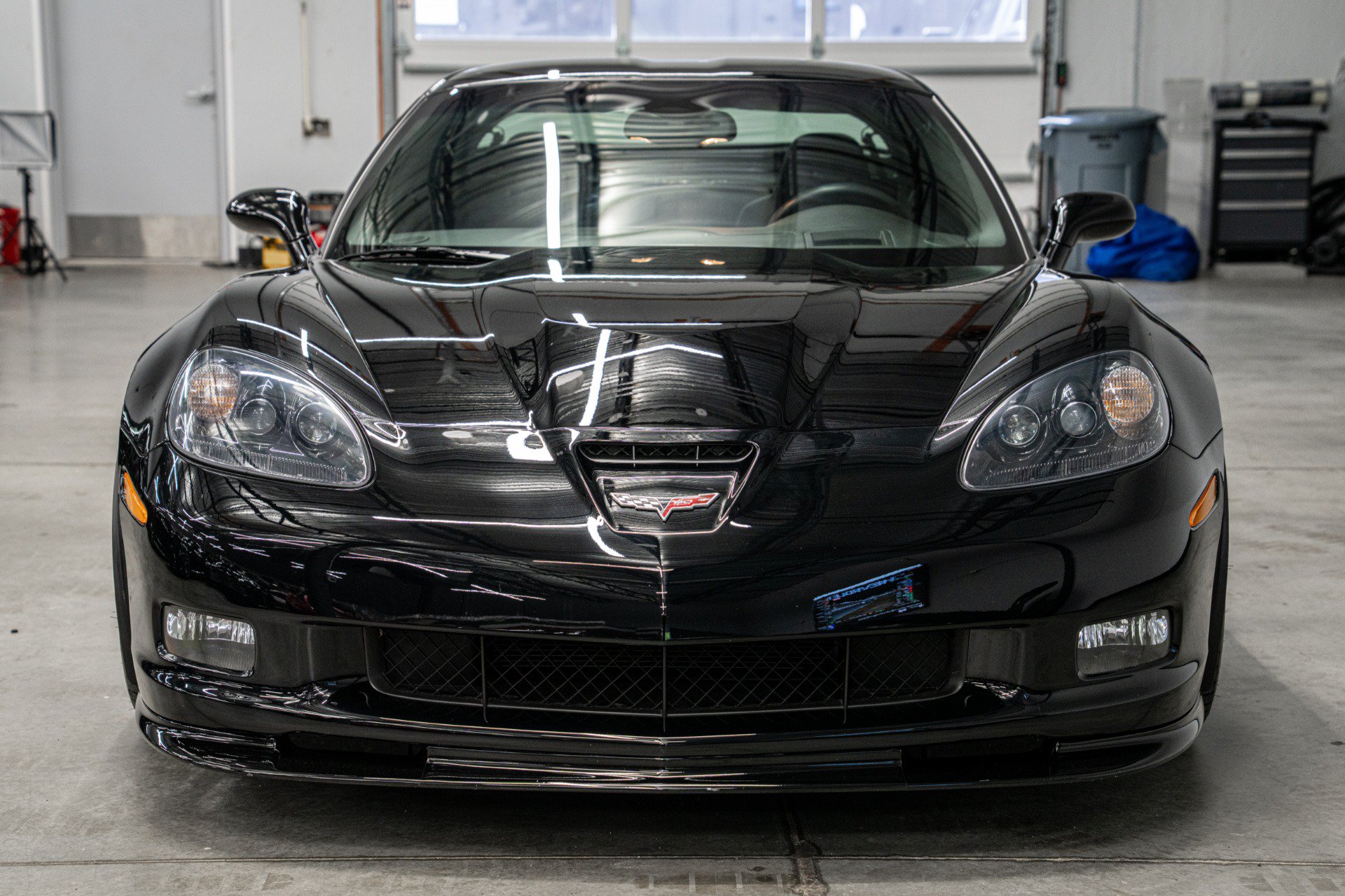 Used 2013 Chevrolet Corvette Z06 w/ 3LZ Preferred Equipment Group RWD image 4