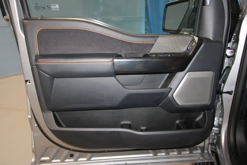 Used 2022 Ford F150 Platinum w/ Equipment Group 701A High image 5