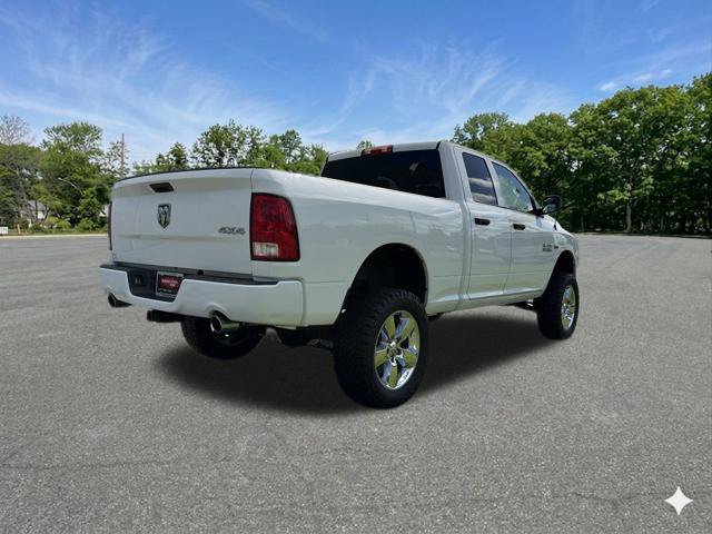 Used 2018 RAM 1500 Express w/ Express Value Package AWD/4WD image 9