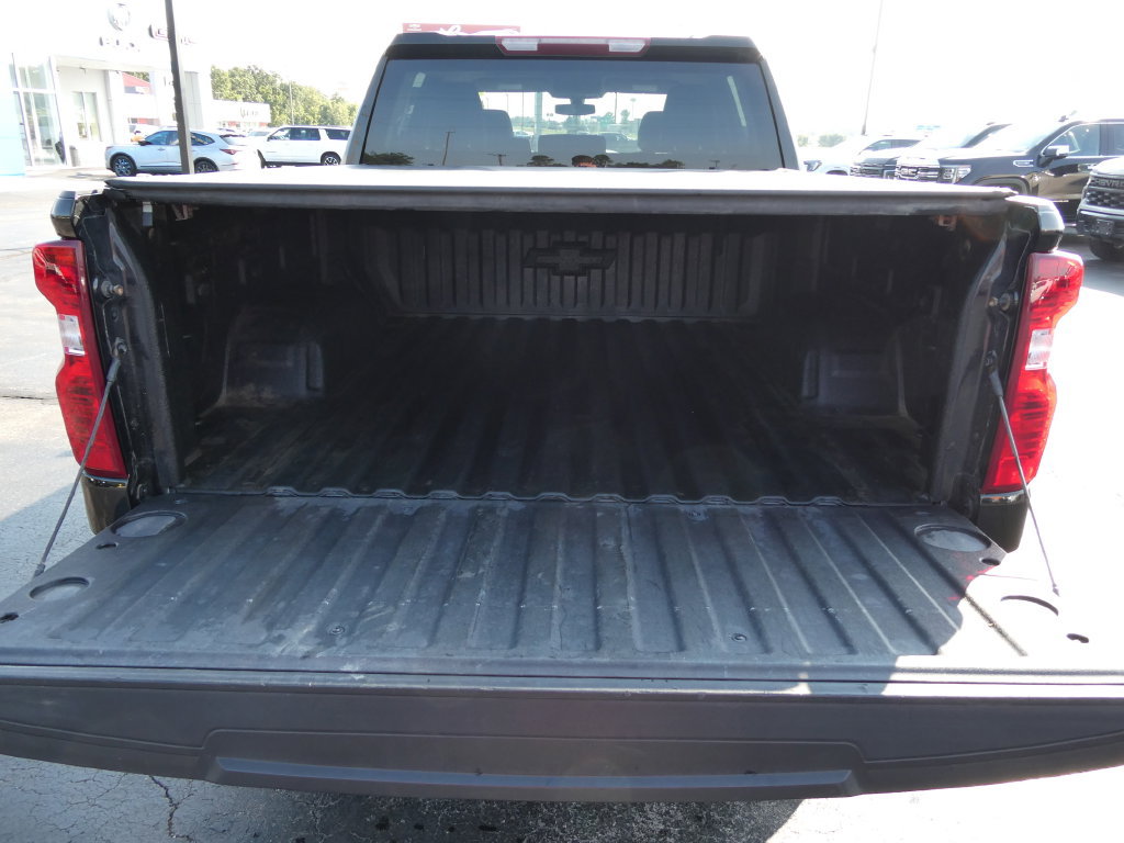 Certified 2022 Chevrolet Silverado 1500 LT w/ Bed Protection Package AWD/4WD image 17