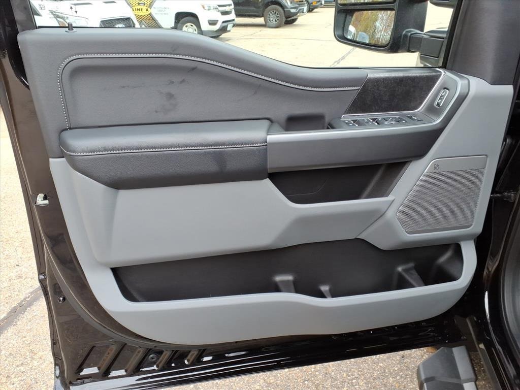 New 2026 Ford F250 4x4 Crew Cab Super Duty image 20