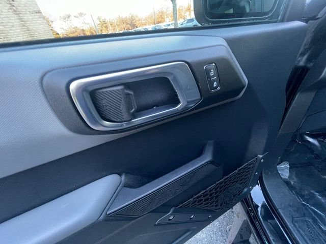 Used 2022 Ford Bronco Big Bend image 11