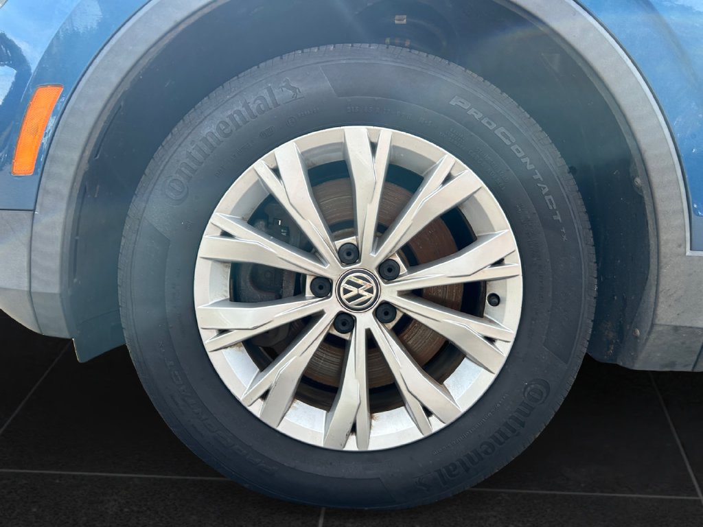 Used 2018 Volkswagen Tiguan SE AWD/4WD image 10