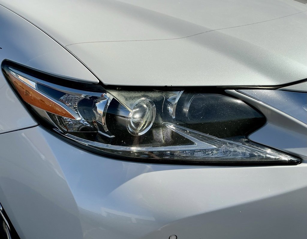 Used 2016 Lexus ES 350 w/ Luxury Package w/Wood Trim image 8