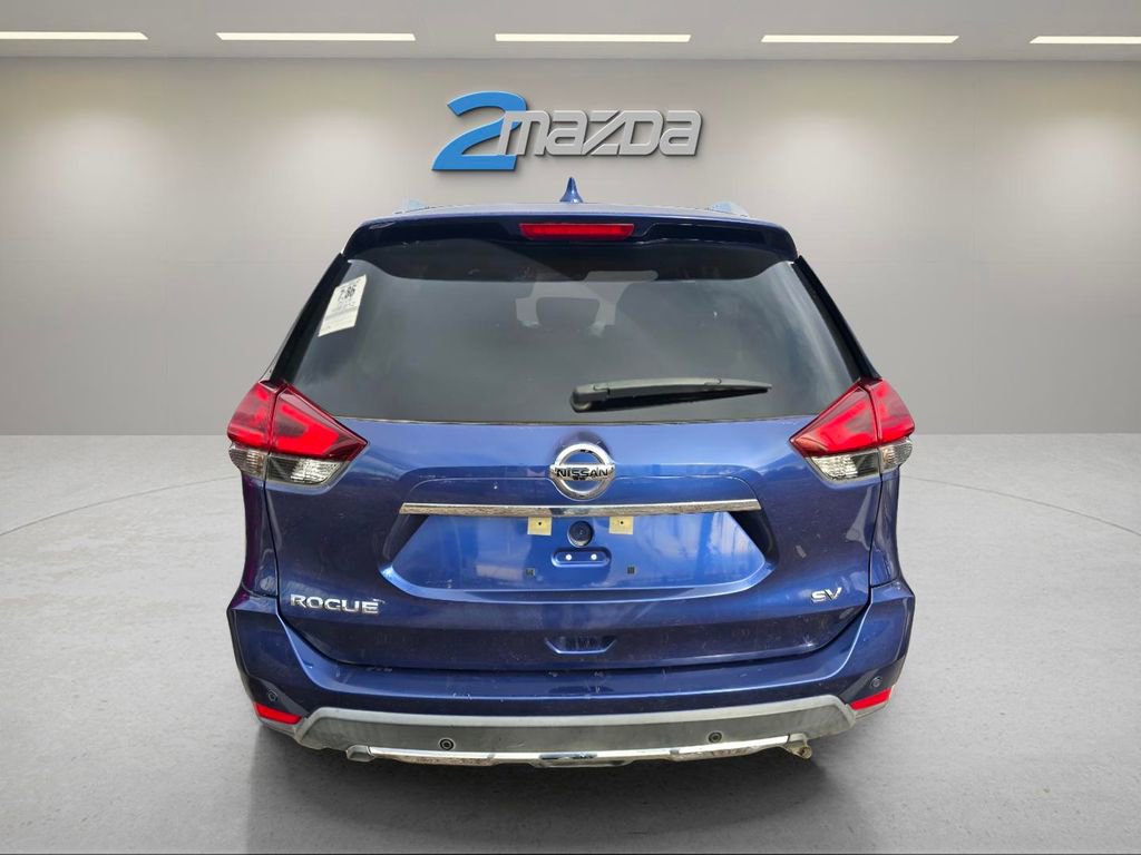 Used 2019 Nissan Rogue SV image 12