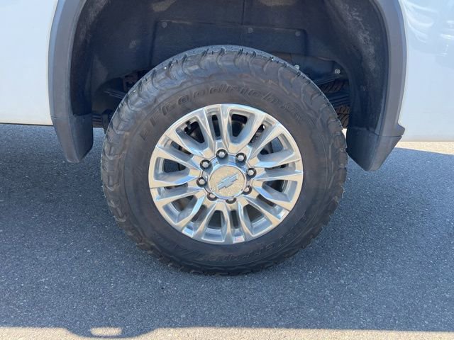 Used 2020 Chevrolet Silverado 3500 High Country image 25