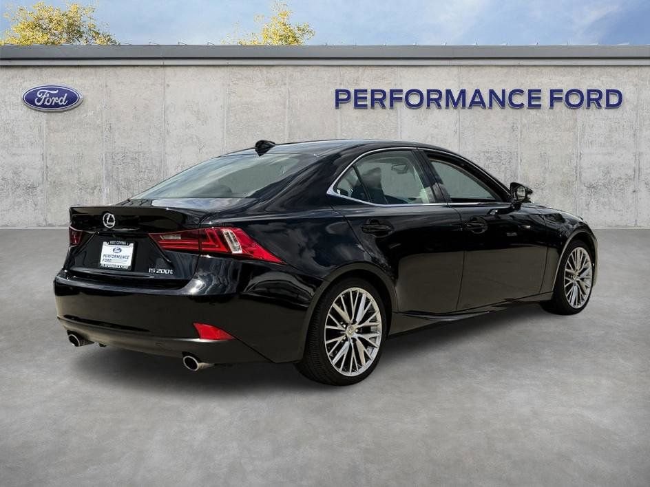 Used 2016 Lexus IS 200t w/ Navigation System Package RWD image 7