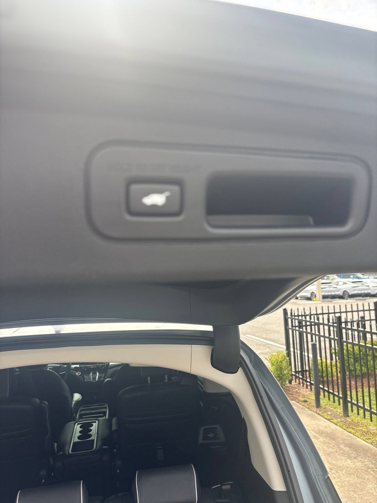 Used 2025 Honda Odyssey Touring image 14