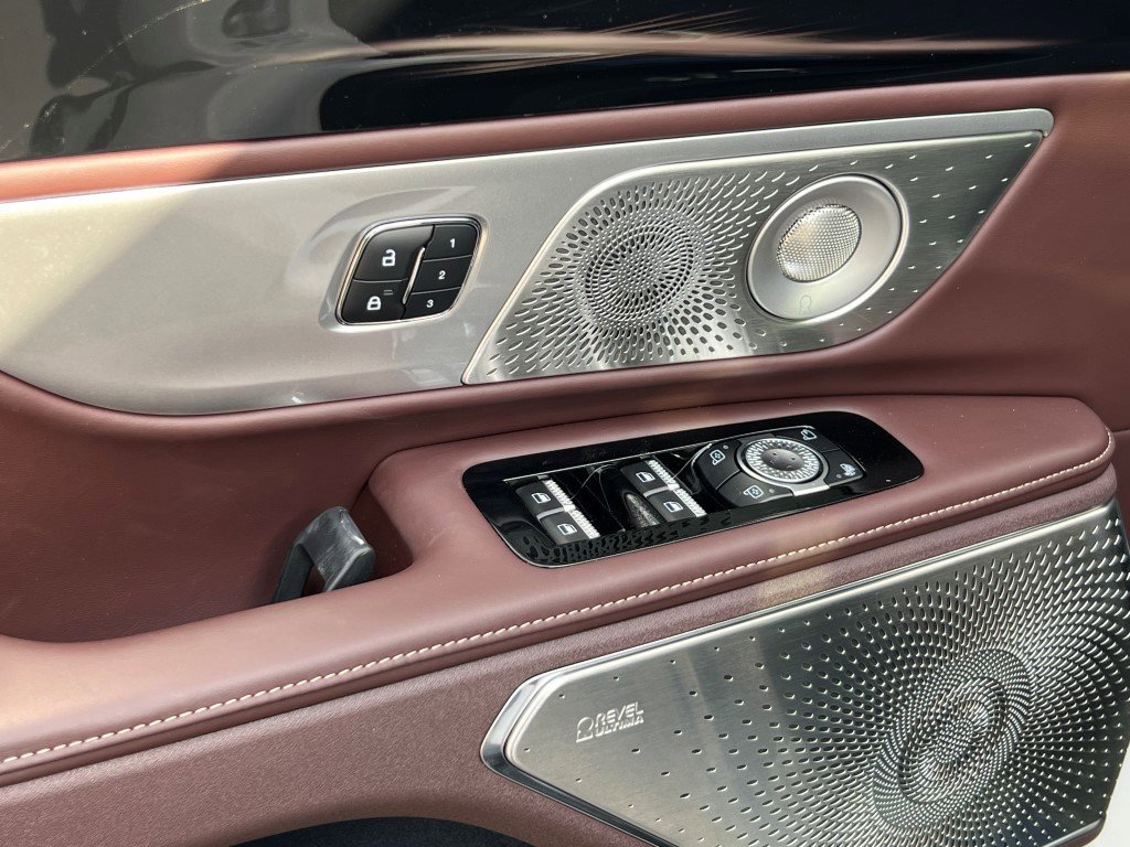 New 2026 Lincoln Nautilus Black Label w/ Jet Appearance Package image 14