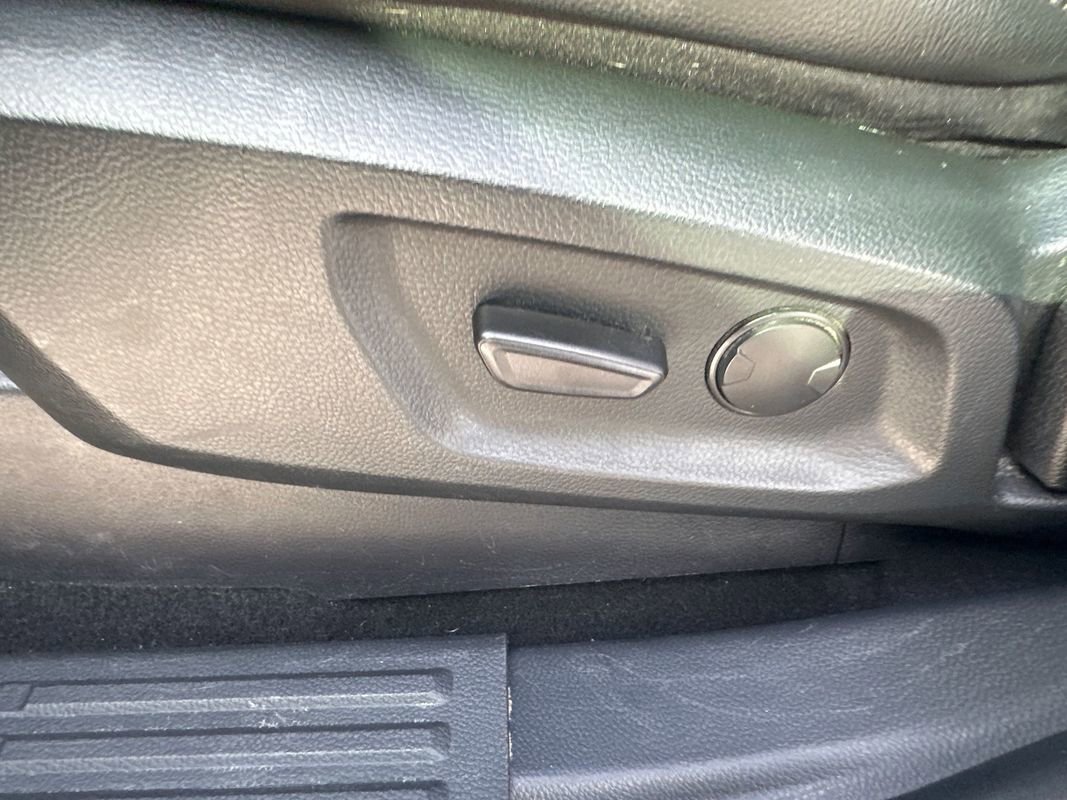 Used 2020 Ford Ranger Lariat w/ Equipment Group 501A Mid image 19