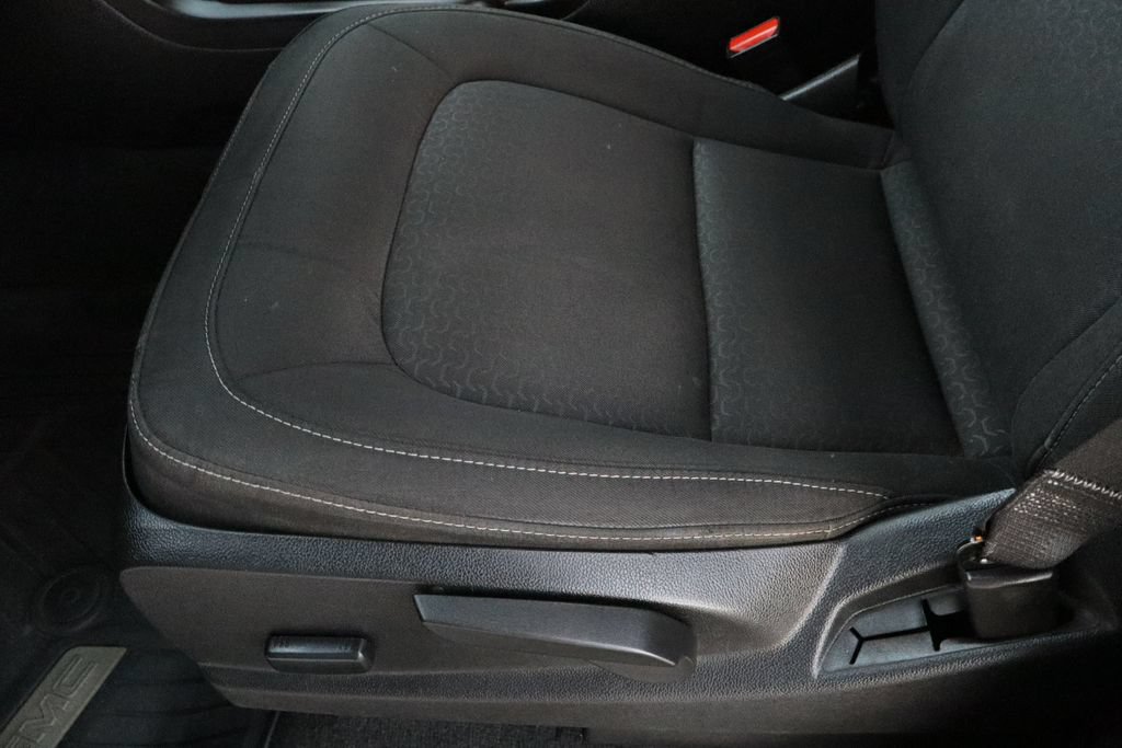 Used 2020 GMC Canyon SLE w/ Elevation Edition RWD image 20