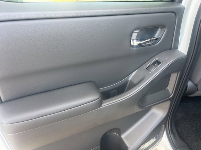 New 2025 Nissan Frontier SV w/ SV Convenience Package image 26