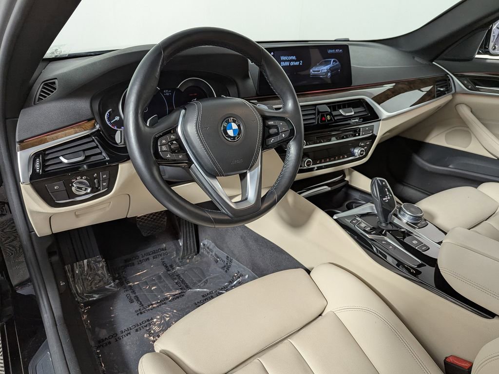 Used 2017 BMW 530i xDrive image 15