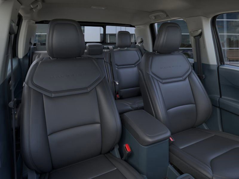 New 2025 Ford Maverick Lariat w/ Black Appearance Package image 10