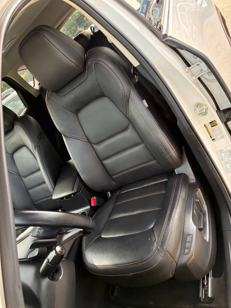 Used 2023 MAZDA CX-5 AWD 2.5 S w/ Premium Package image 17