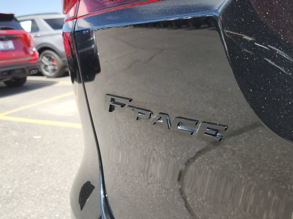 Used 2022 Jaguar F-PACE S AWD/4WD image 13