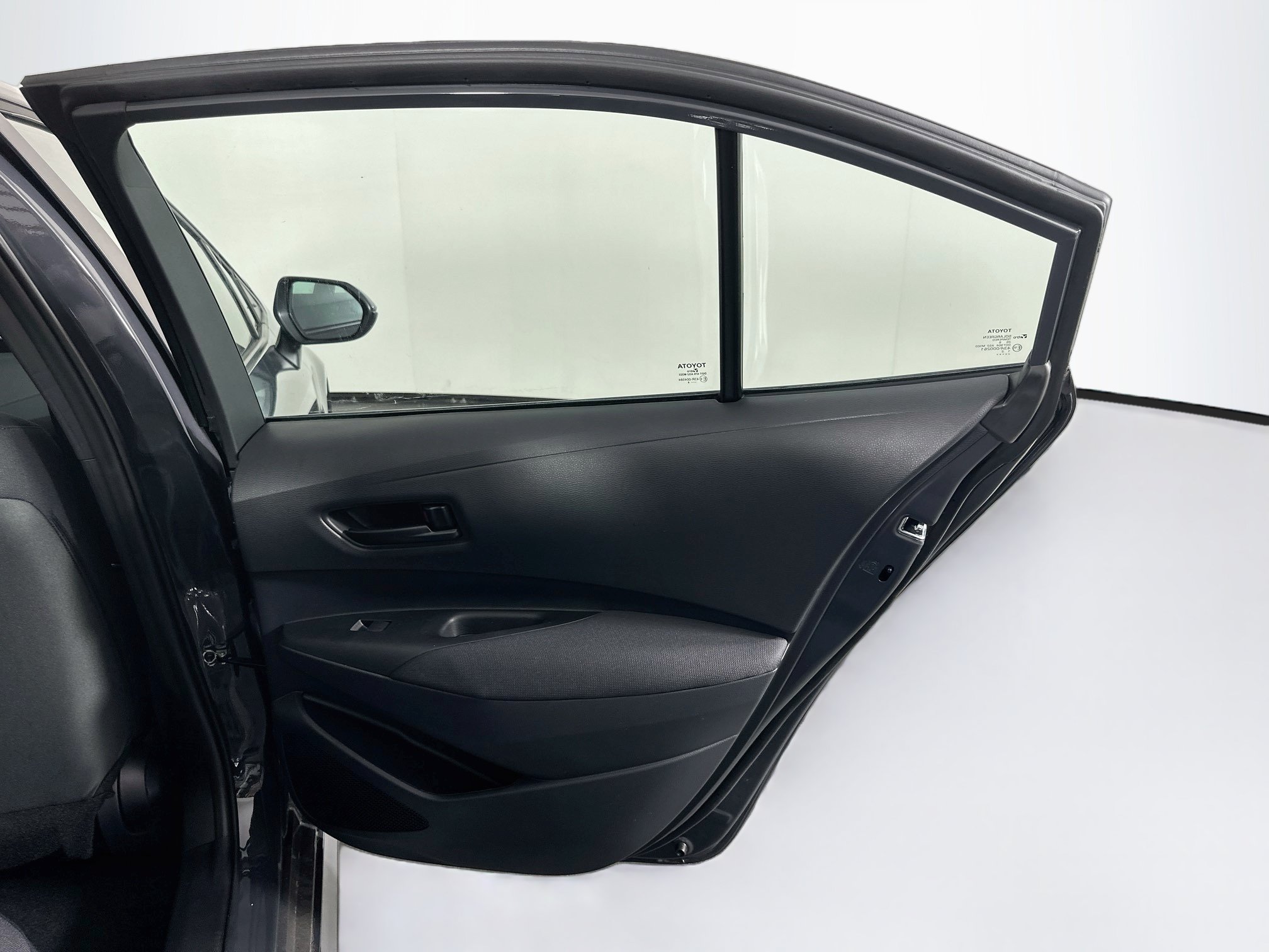 Used 2026 Toyota Corolla LE FWD image 29